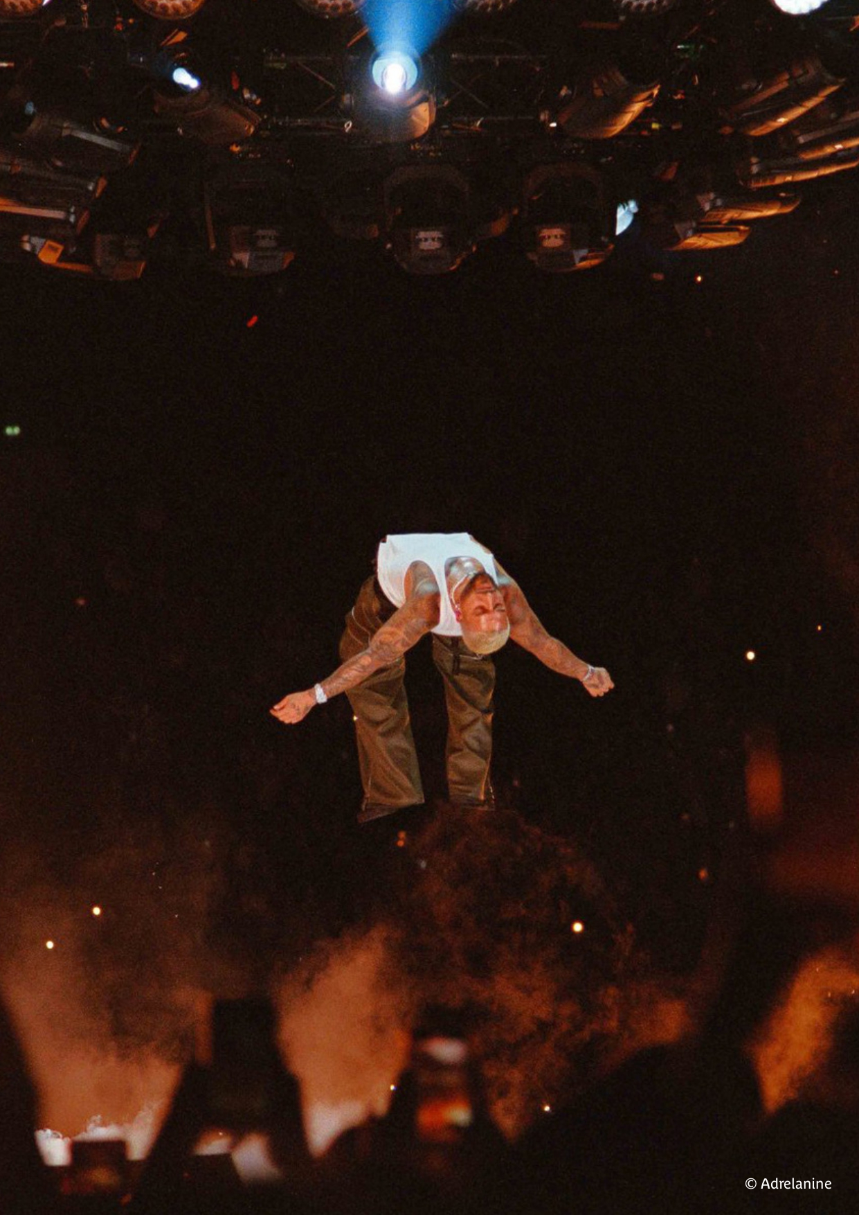 1COM2-CLEMENT-BOURAGA-MALFROY-PARISSE-Carnet-de-tendance-Concerts-page_page-0003